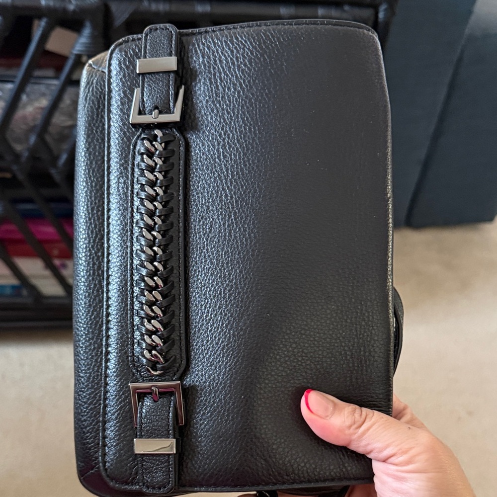 DIANE vonFurstenburg woman’s purse